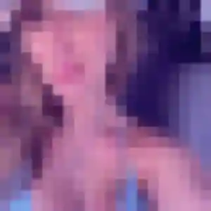 Daphne (23 ans) à Henrichemont cherche une rencontre maintenant