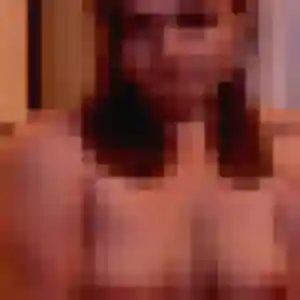 Contacte Rania, 20 ans à Héric en privé