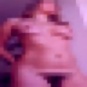 Mia, 28 ans, en ligne à Heudicourt pour une rencontre coquine