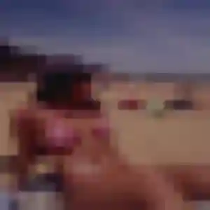 Rejoins Safiya, 21 ans à Hoffen en privé