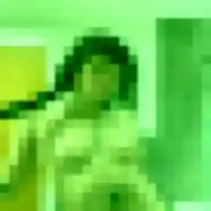 Enora de Holque, 35 ans - plan cul sans prise de tête