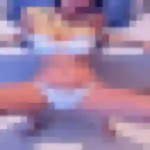 Elina, femme de 27 ans cherche plan cul à Honguemare-Guenouville