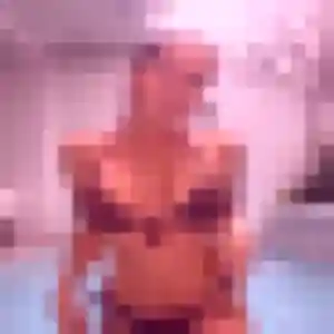 Lena, fille de 35 ans propose plan cul à Hostun