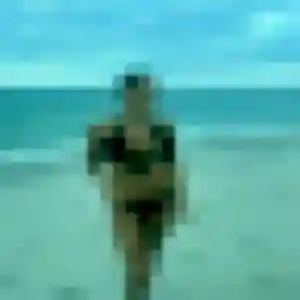 Alina (35 ans) à Houx propose un plan cul aujourd'hui