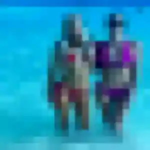 Découvre Noemi, 19 ans à Houx en privé