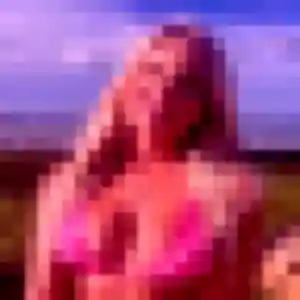 Sexy Isaure, 31 ans à Igé - découvrir son profil