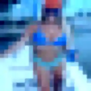 Perrine (26 ans) à Igé propose un plan cul maintenant