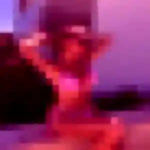 Noemi (27 ans) à Igoville attend une rencontre ce soir