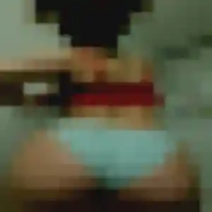 Photo privée de Elena, 25 ans à Illiers-l'Évêque - rencontre coquine