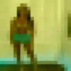 Charmante Manel, 19 ans à Illifaut - la contacter