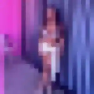 Eleonore, 27 ans, disponible à Irigny pour une rencontre coquine