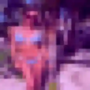 Kenza, fille de 31 ans cherche plan cul à Isigny-le-Buat