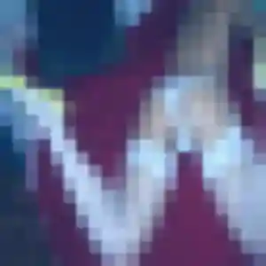 Photo exclusive de Thais, 30 ans à Isigny-le-Buat - plan discret