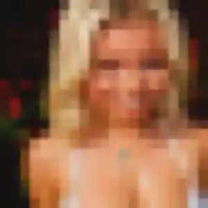 Charmante Kenza, 31 ans à Isles-lès-Villenoy - voir sa photo