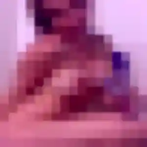 Amandine (20 ans) à Isneauville propose un plan cul maintenant