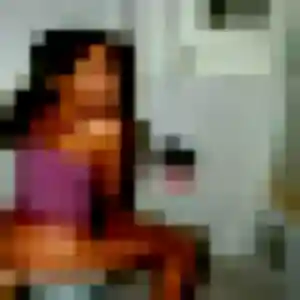 Découvre Zelie, 38 ans à Ispagnac en privé