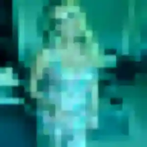 Syrine, fille de 19 ans veut plan cul à Issou