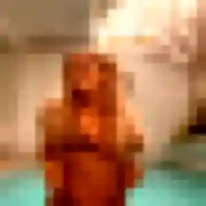 Axelle, 22 ans, connectée à Issoudun pour une rencontre coquine