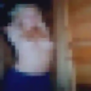Elena, 25 ans, connectée à Jardin pour une rencontre coquine