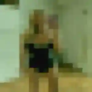 Naila, 29 ans, en ligne à Jezainville pour un plan cul