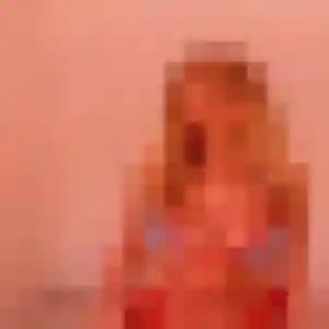 Photo privée de Djenna, 27 ans à Joinville-le-Pont - plan discret