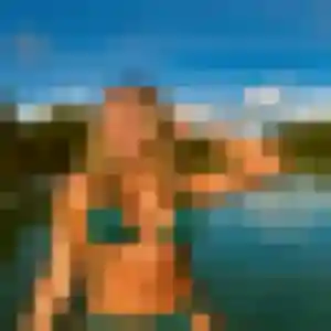 Photo de Colombe à Jons (19 ans) - plan cul anonyme