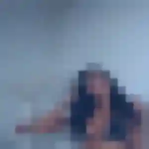 Faustine, 22 ans, cherche un plan cul à Jonzieux