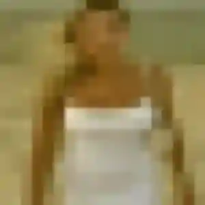 Selma, 19 ans, en ligne à Joué-l'Abbé pour une rencontre coquine
