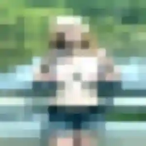 Syrine, 24 ans, dispo pour plan cul à Jouy-en-Josas