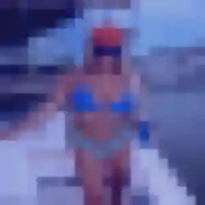 Elia de Jublains, 24 ans - plan cul en toute liberté