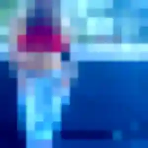 Rejoins Emna, 19 ans à Jumeauville en privé