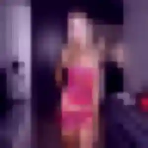 Sana (30 ans) à Kergrist-Moëlou attend une rencontre maintenant
