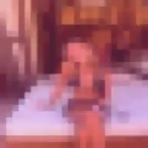 Axelle, femme de 26 ans propose plan cul à La Barre-de-Semilly