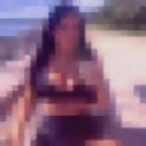 Sasha, 38 ans, en ligne à La Brède pour une rencontre coquine