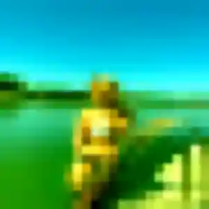 Contacte Celia, 19 ans à La Celle-les-Bordes en t'inscrivant