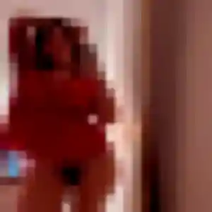 Rania (37 ans) à La Celle-Saint-Cloud cherche un plan cul maintenant