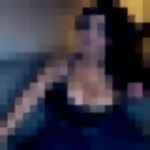 Sienna, 32 ans, connectée à La Chapelaude pour un plan cul