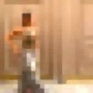 Jolie Lilou, 19 ans à La Chapelle-du-Bois-des-Faulx - la contacter