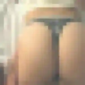 Daphne, 27 ans, en ligne à La Chapelle-Fleurigné pour une rencontre coquine