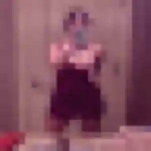 Anouk, 19 ans, dispo pour plan cul à La Chapelle-la-Reine