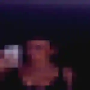 Lison, fille de 19 ans propose plan cul à La Chapelle-Longueville