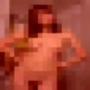 Elena, 23 ans, cherche un plan cul à La Couture-Boussey