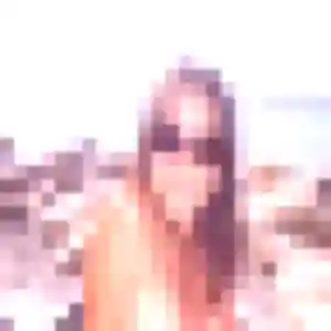 Assia (21 ans) à La Ferté-Saint-Aubin attend une rencontre ce soir