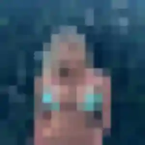 plan cul à La Flotte : profil de Assia, 33 ans - sans engagement
