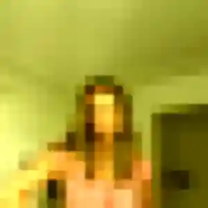 Lilou, 34 ans, dispo pour plan cul à La Gouesnière
