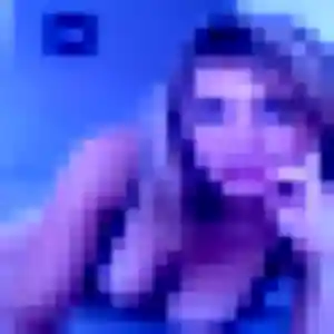 Justine, 24 ans, disponible à La Houssoye pour une rencontre coquine