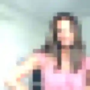 Elia, 20 ans, en ligne à La Magdelaine-sur-Tarn pour une rencontre coquine