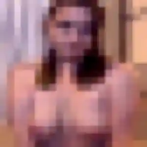 Découvre Maeva, 31 ans à La Rochelle en privé