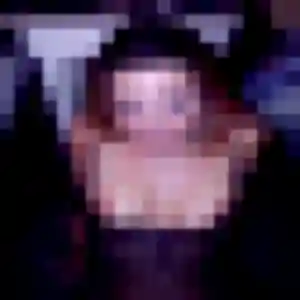 Charmante Elya, 34 ans à La Rue-Saint-Pierre - la contacter