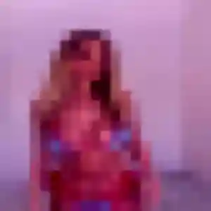 Photo de Alya à La Sauvetat-sur-Lède (27 ans) - plan cul gratuit